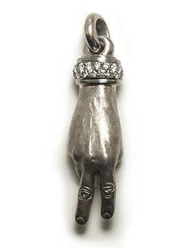 The Peace Sign with Hemera Cuff 750 Palladium White Gold with VS Diamonds 